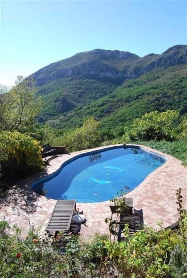 Villa zu verkaufen in Casares