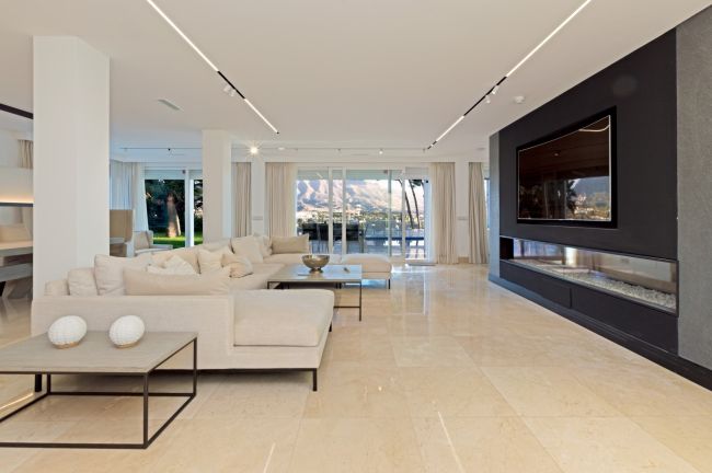 Villa til salgs i Nueva Andalucia, Marbella