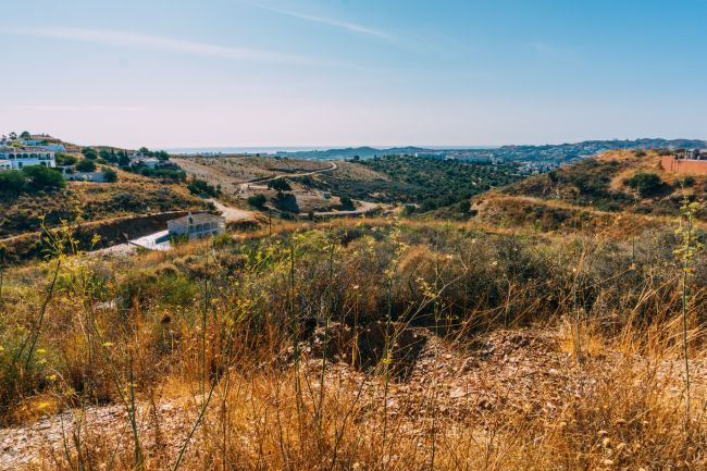 Grundstück zu verkaufen in Loma del Flamenco, Mijas
