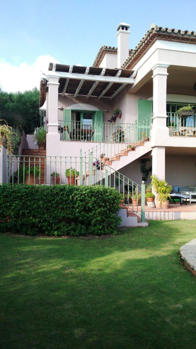 Villa til salgs i Torreguadiaro, Sotogrande