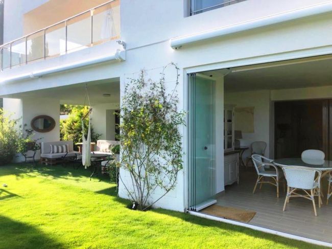 Markplanslägenhet till salu i Finca Cortesin, Casares