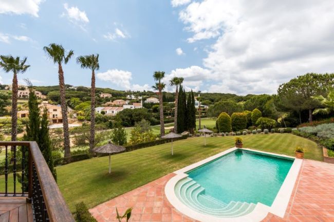 Villa til salgs i Sotogrande Alto