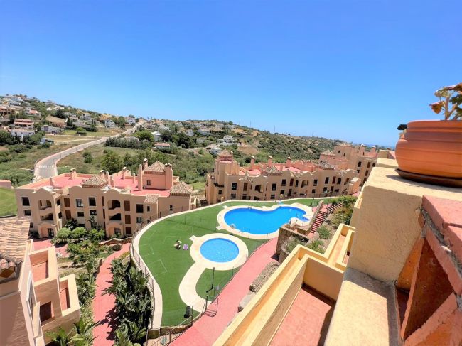 Takvåning till salu i Valle Romano, Estepona Väst