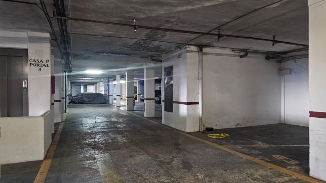 Parkering til salgs i Marbella - Puerto Banus