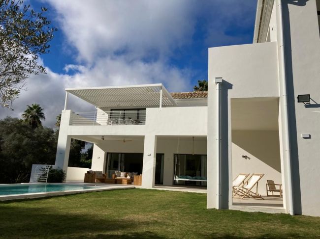 Villa til salgs i Zona F, Sotogrande Alto