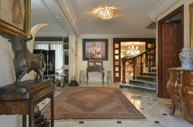 Villa til salgs i Valdeolletas, Marbella Town