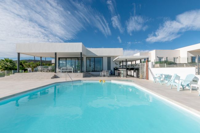 Villa zu verkaufen in Chullera, Manilva