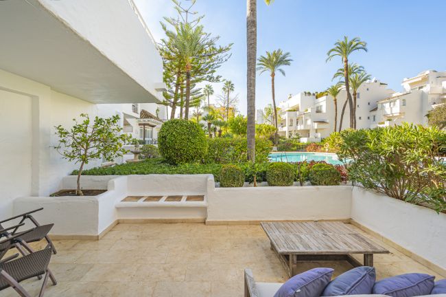 Markplanslägenhet till salu i Alhambra del Mar, Marbella Golden Mile