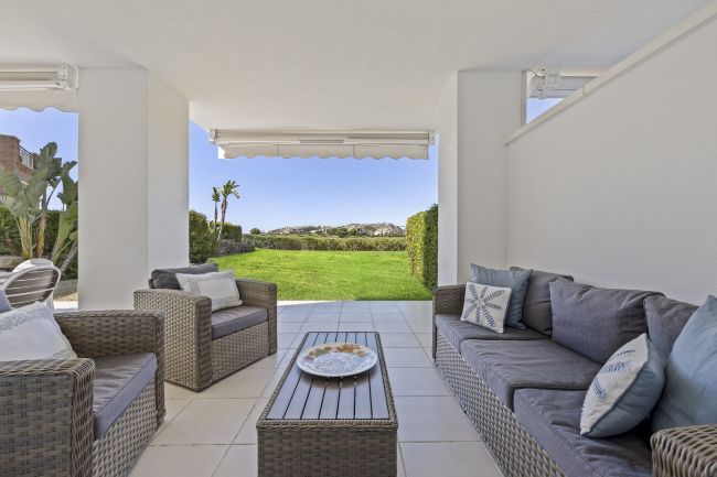 Erdgeschosswohnung zu verkaufen in Los Arqueros, Benahavis