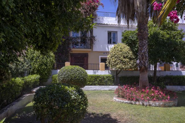 Reihenhaus zu verkaufen in Casco antiguo, Marbella Town