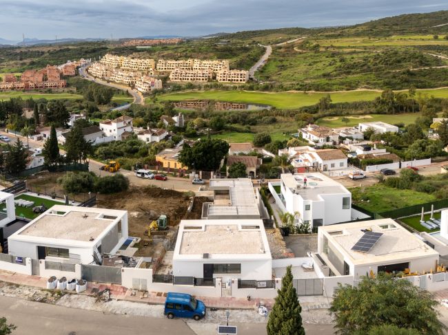 Villa under construction in Valle Romano Green. Exclusive project consisting of 8 villas