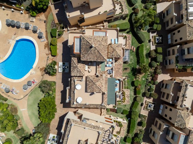 Luksuriøs Duplex Penthouse i Elviria med panorama 360° Terrasse og Prime Beliggenhet