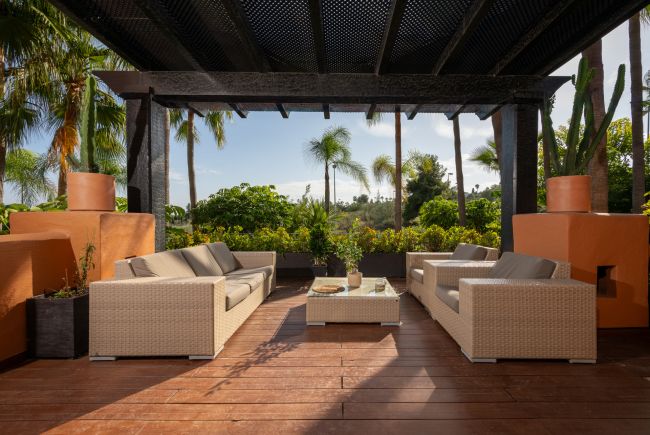 Exklusiv lägenhet i La Alzambra Hill Club – gångavstånd till Puerto Banús