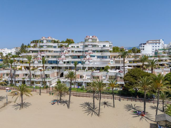 Ground Floor Duplex til salgs i Gray D'Albion, Marbella - Puerto Banus