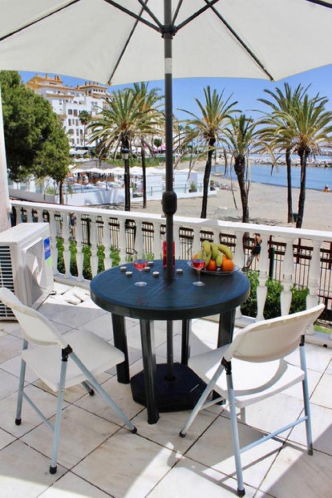 Ground Floor Duplex til salgs i Gray D'Albion, Marbella - Puerto Banus