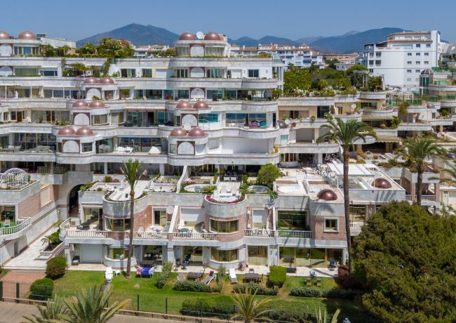 Ground Floor Duplex til salgs i Gray D'Albion, Marbella - Puerto Banus