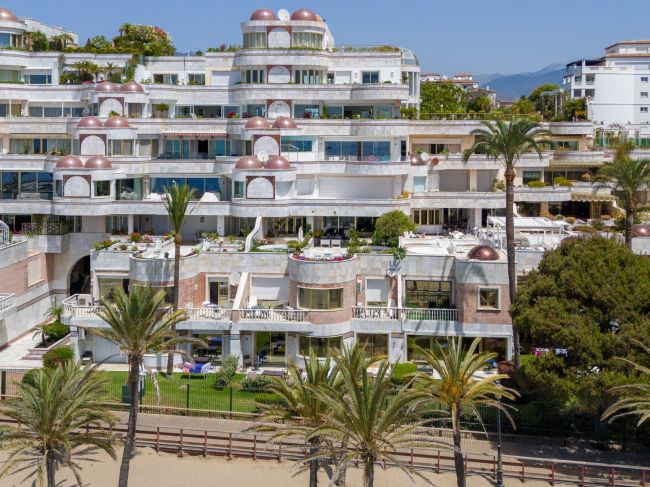 Ground Floor Duplex til salgs i Gray D'Albion, Marbella - Puerto Banus