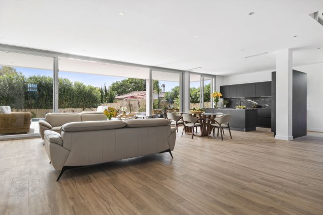 Villa til salgs i Linda Vista Baja, San Pedro de Alcantara