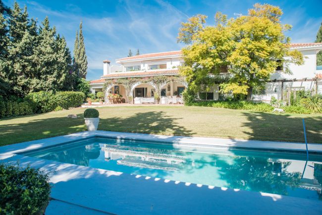 Villa im Verkauf in Sitio de Calahonda, Mijas Costa