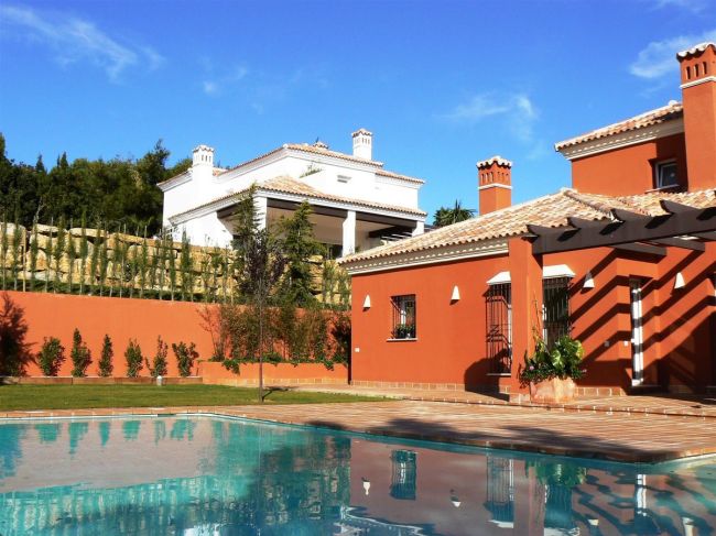 Villa til salgs i Sotogrande Alto