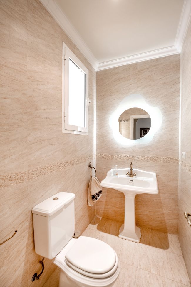 Finca til salgs i Forest Hills, Altos de Estepona