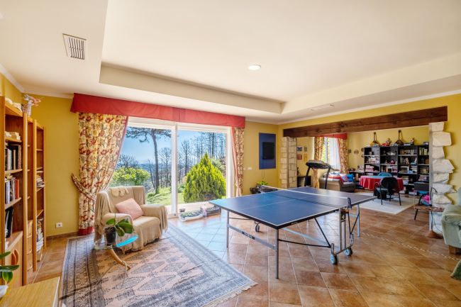 Finca til salgs i Forest Hills, Altos de Estepona