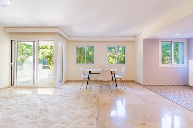Renovated 3-bedroom Apartment in the Heart of Marbella, 100 Meters from the Beach