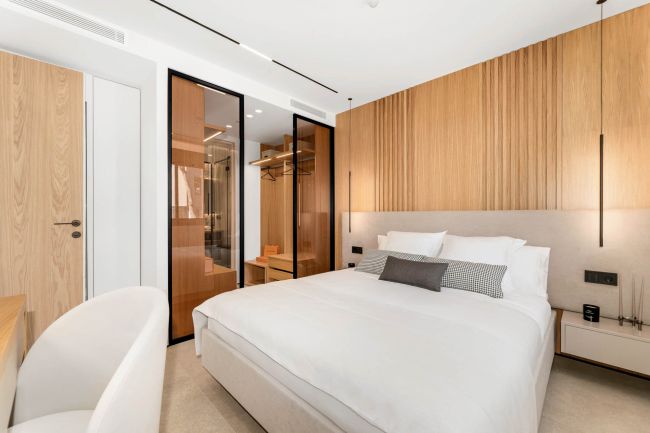 Apartment El Trebol - luxury Smart Apartment in Prime Nueva Andalucía – Perfect as a rental Investment or Modern Living