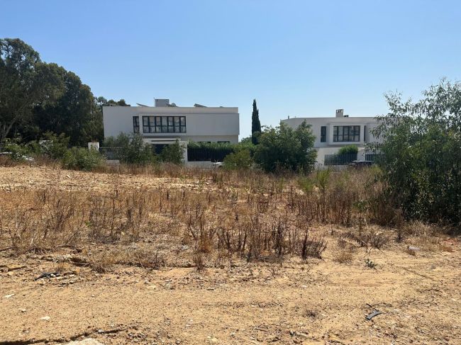 Superb land for sale to build your dream Home in Tubalitas Street Manilva!