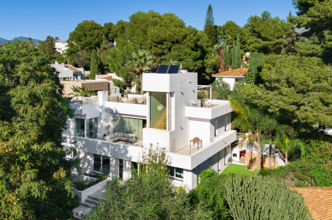 Villa zu verkaufen in Nueva Andalucia, Marbella