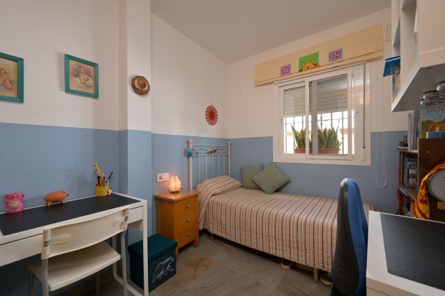 Hus til salgs i Estepona by