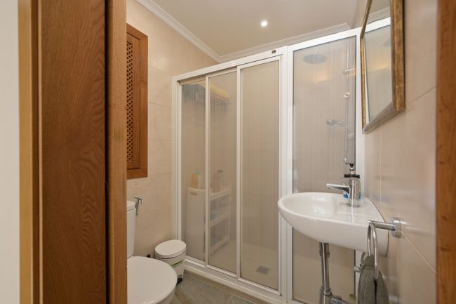 Hus til salgs i Estepona by