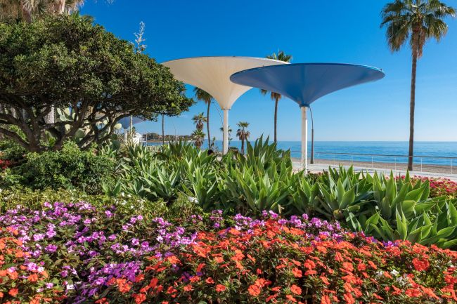 Hus til salgs i Estepona by