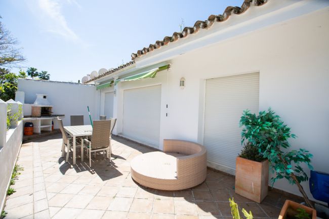 Townhouse with garden in the prime area of Nueva Andalucía