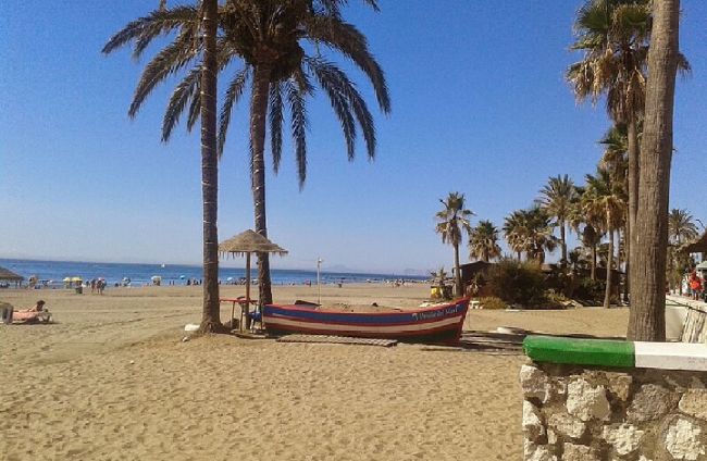 Hotel zu verkaufen in Estepona