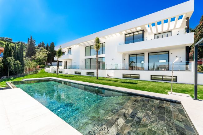Villa Paradise in Paraiso Alto, Benahavis