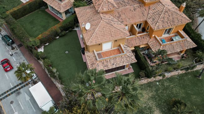 Doppelhaushälfte zu verkaufen in Santa Clara, Marbella Ost