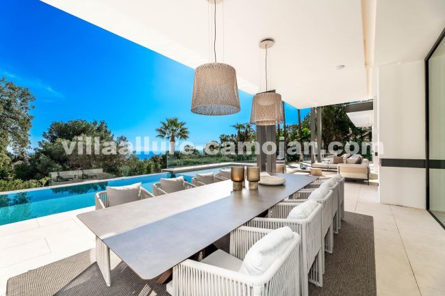 UNIQUE BESPOKE VILLA WITH SEA VIEWS IN CASCADA DE CAMOJAN