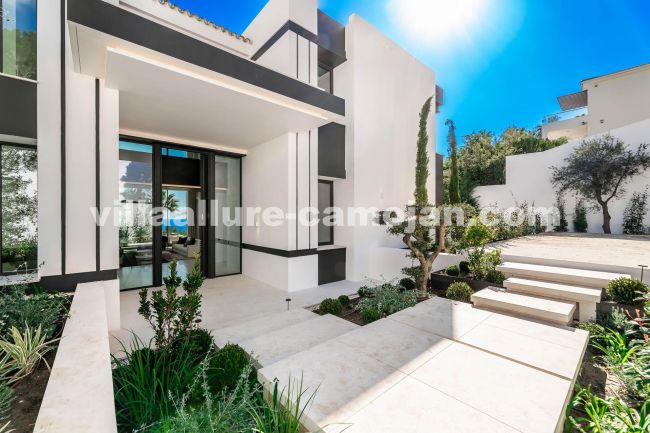 UNIQUE BESPOKE VILLA WITH SEA VIEWS IN CASCADA DE CAMOJAN