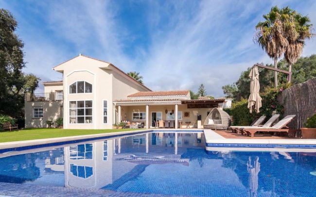 Villa zu verkaufen in Sotogrande Alto