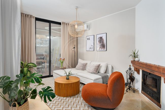 Stunning semi-detached house in Bel Air – official rental licence and 900m from the beach