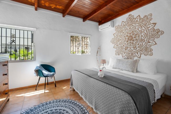 Fly til Paradis på vår Boutique Hotelltilbud i Benalmádena