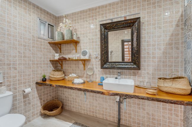 Fly til Paradis på vår Boutique Hotelltilbud i Benalmádena