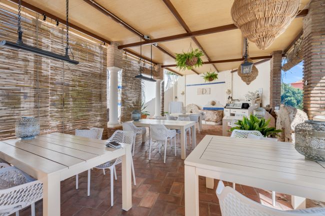 Fly til Paradis på vår Boutique Hotelltilbud i Benalmádena