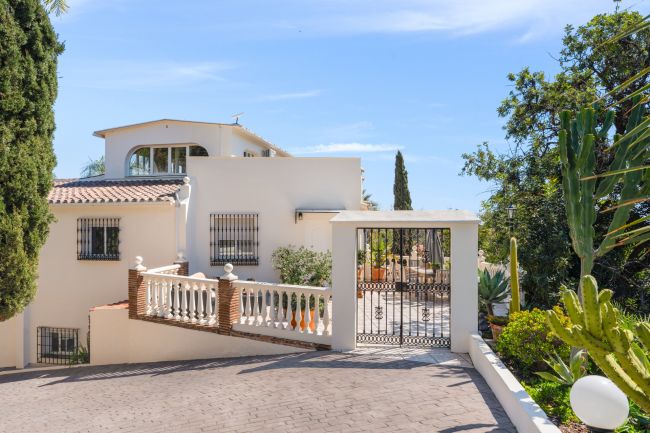 Fly til Paradis på vår Boutique Hotelltilbud i Benalmádena