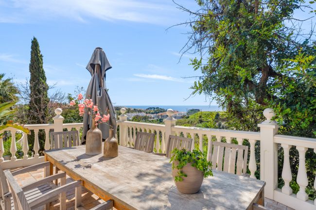 Fly til Paradis på vår Boutique Hotelltilbud i Benalmádena