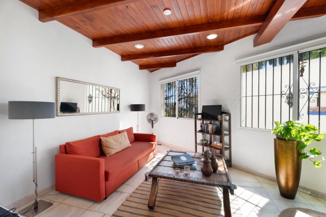 Fly til Paradis på vår Boutique Hotelltilbud i Benalmádena