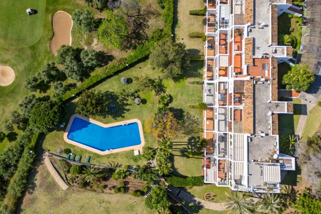 Radhus till salu i La Quinta, Benahavis