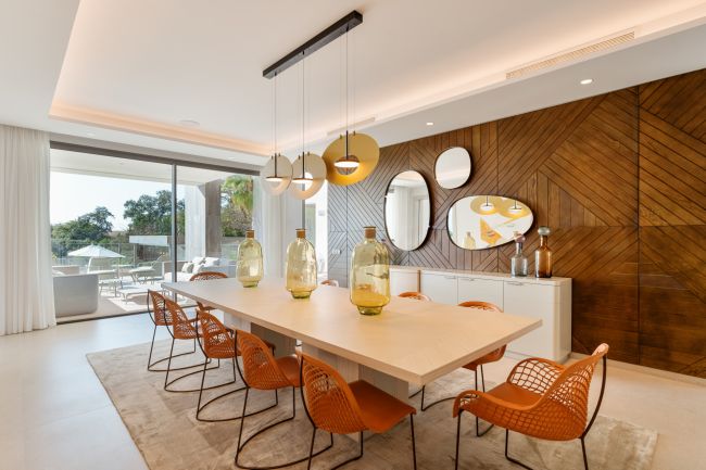 Bla gjennom Exquisite Six-Bedroom Luxury Contemporary Villa i La Zagaleta