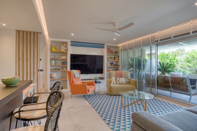 Stylish, three bedroom apartment located in a newly built gated community of San Pedro playa